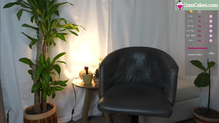 lindalovecam dildo latina masturbation chaturbate porn